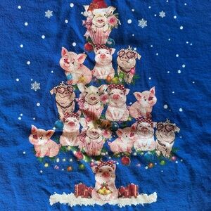 Festive Pig Christmas Tree Graphic Tee